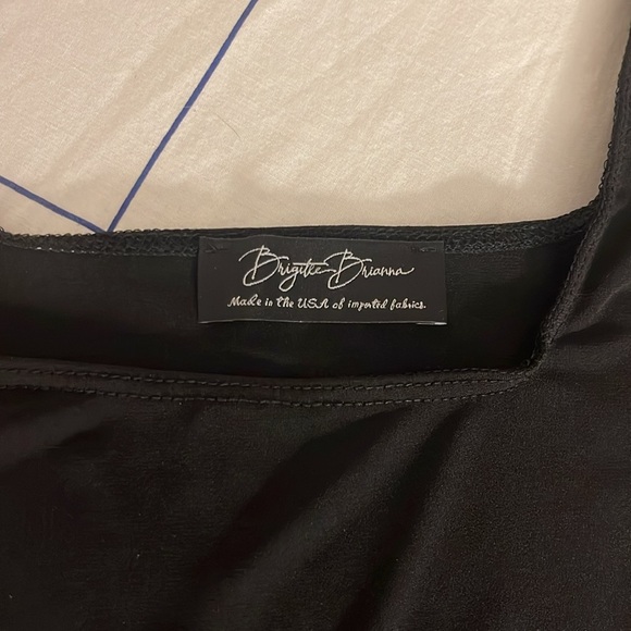 Brigitte Brianna Square neck black tank top - Picture 3 of 4